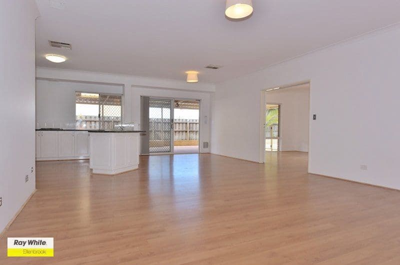 5 Carew Vista, Ellenbrook WA 6069, Ellenbrook - Thumbnail 2