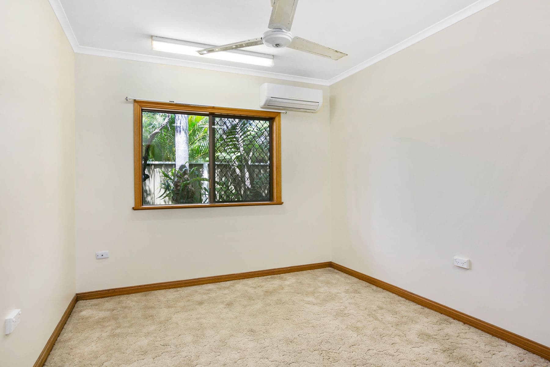 11 Huon Street, Trinity Beach QLD 4879, Trinity Beach - Thumbnail 8
