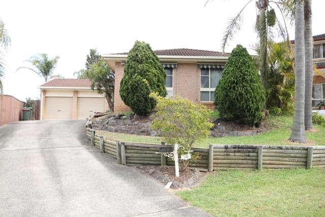 20 Kingfisher Avenue, Hinchinbrook - Image 1