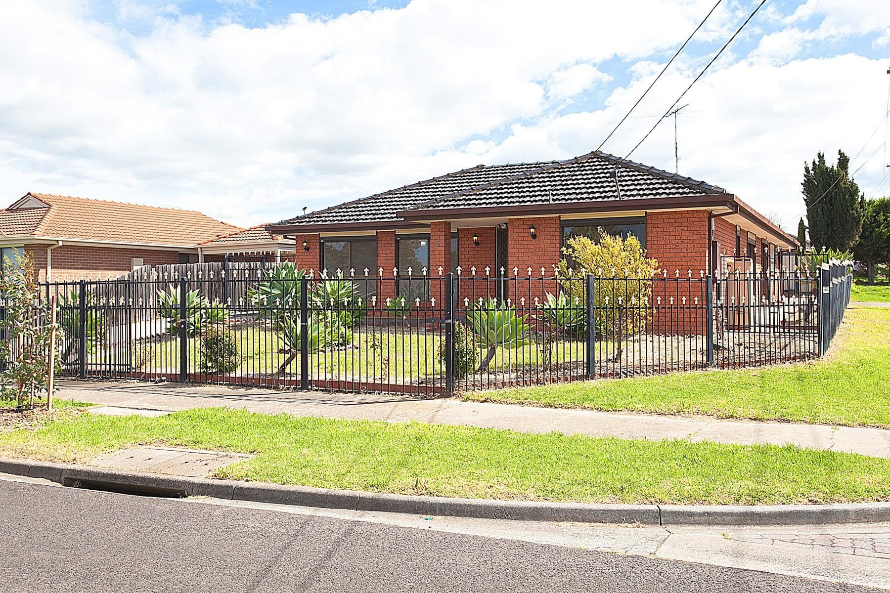 10 Kingdom Avenue, Kings Park VIC 3021, Kings Park - Thumbnail 3