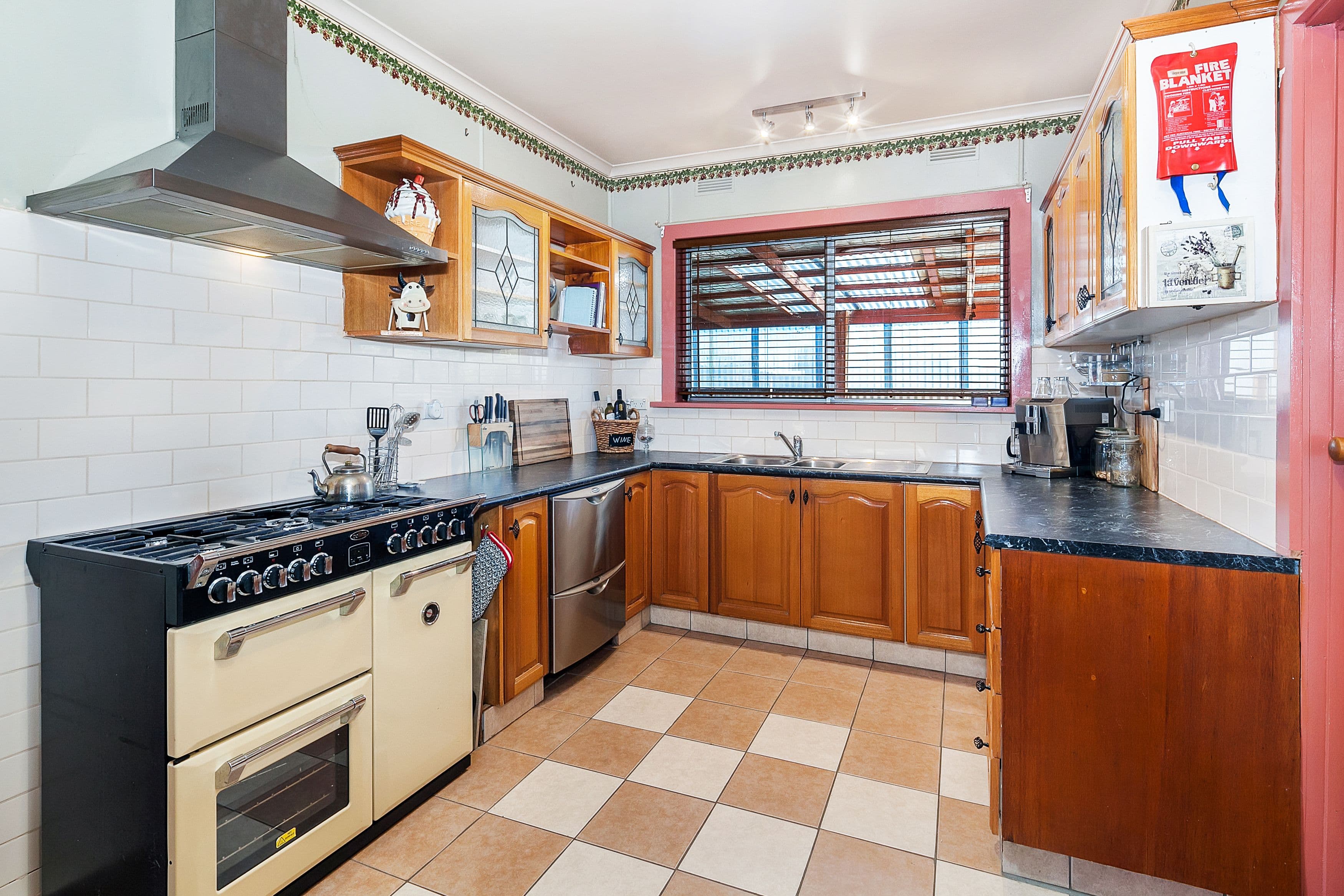 2 Willoby Street, Beaufort VIC 3373, Beaufort - Thumbnail 3