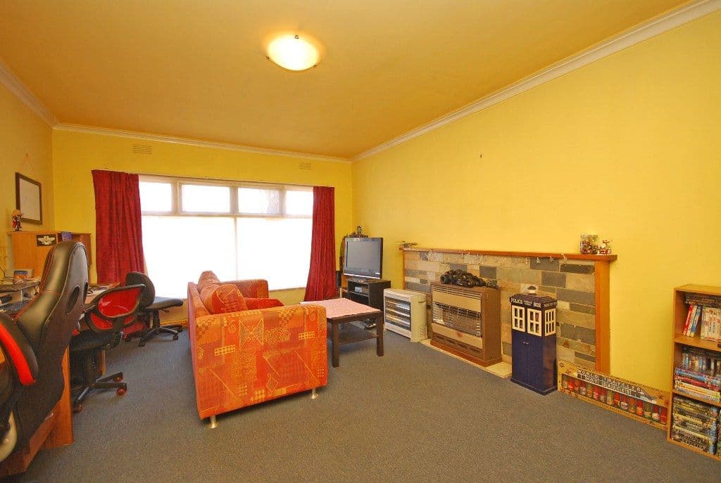 106 Lylia Avenue, Mount Clear VIC 3350, Mount Clear - Thumbnail 2