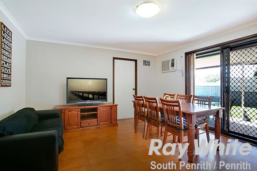 2 Shandlin Place, South Penrith - Thumbnail 7
