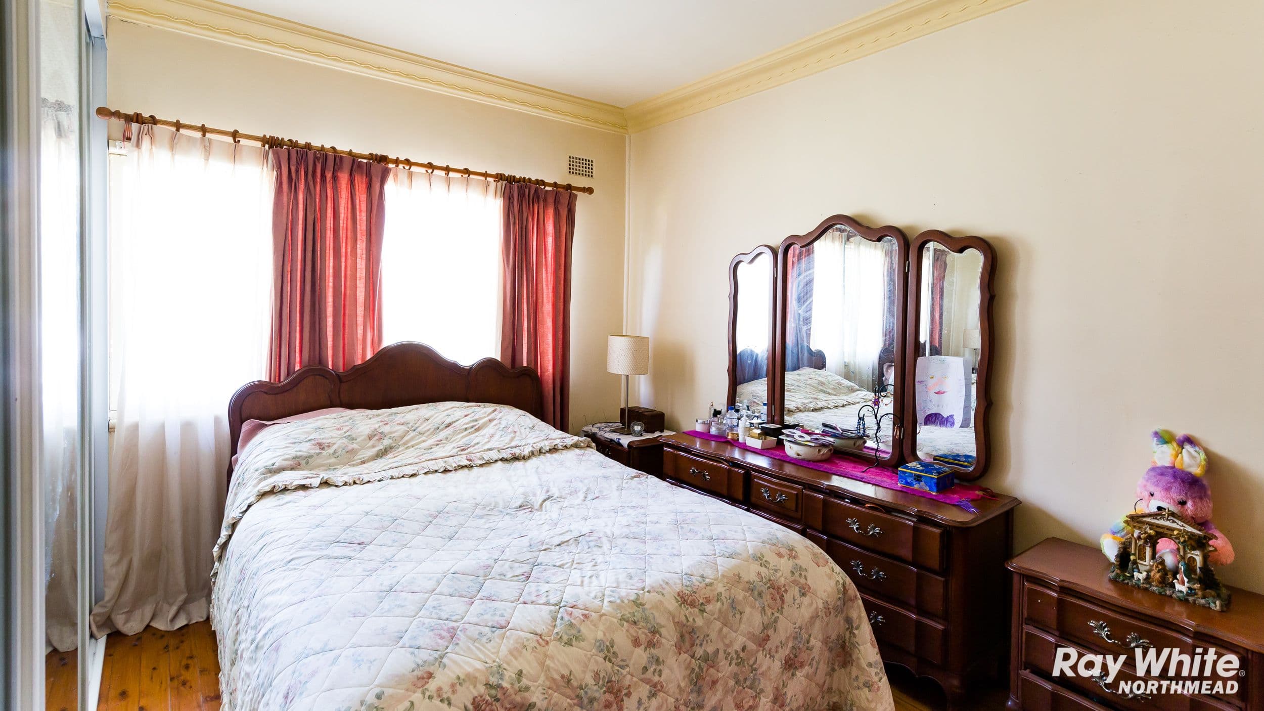 218 Windsor Road, Winston Hills - Thumbnail 6
