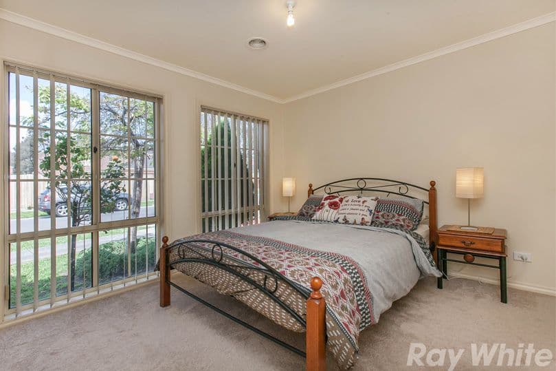  4 Capri Close, South Morang VIC 3752, South Morang - Thumbnail 8