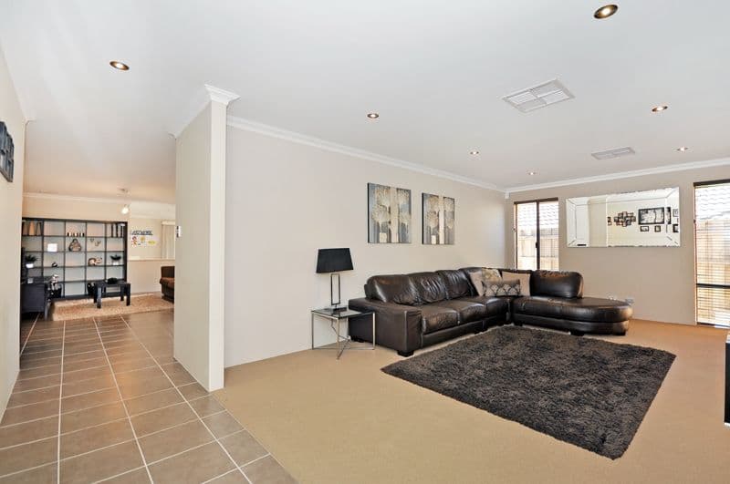 6 Rakich Drive, Ellenbrook WA 6069, Ellenbrook - Thumbnail 2