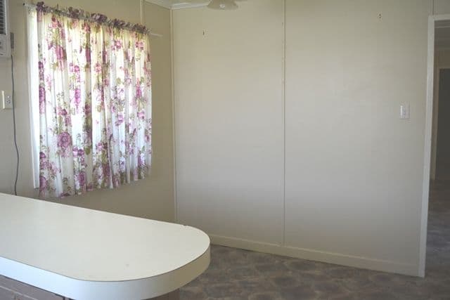 163 Shamrock Street, Blackall QLD 4472, Blackall - Thumbnail 4