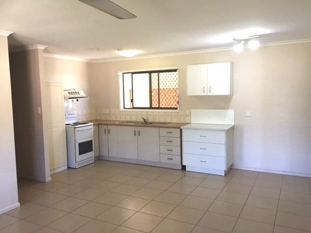 3 Matthew Drive, Urangan QLD 4655, Urangan - Thumbnail 6