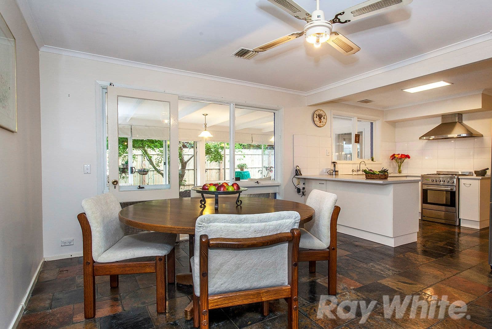712 Stud Road, Scoresby VIC 3179, Scoresby - Thumbnail 2