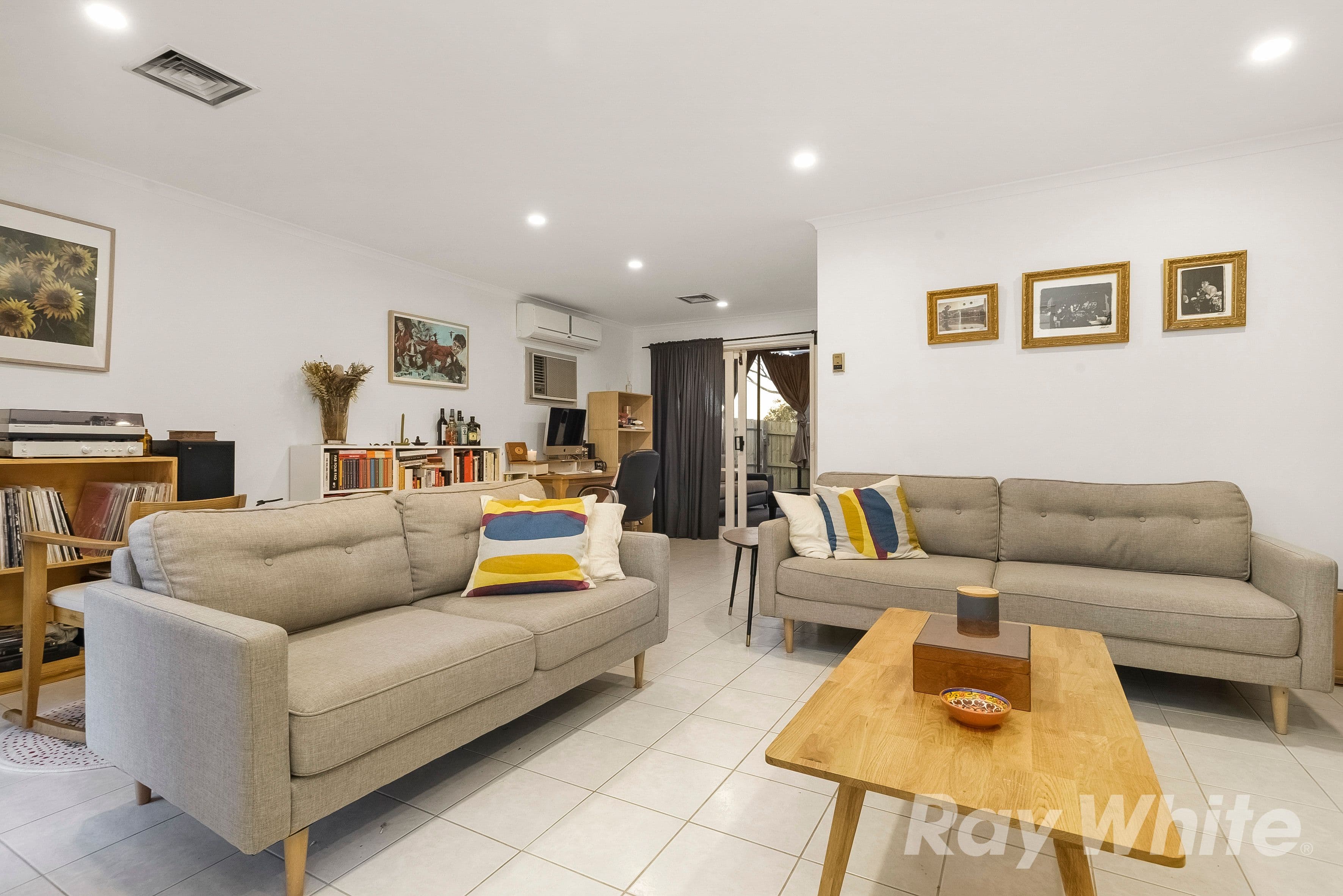 2 McKeon Circuit, Dandenong North VIC 3175, Dandenong North - Thumbnail 2