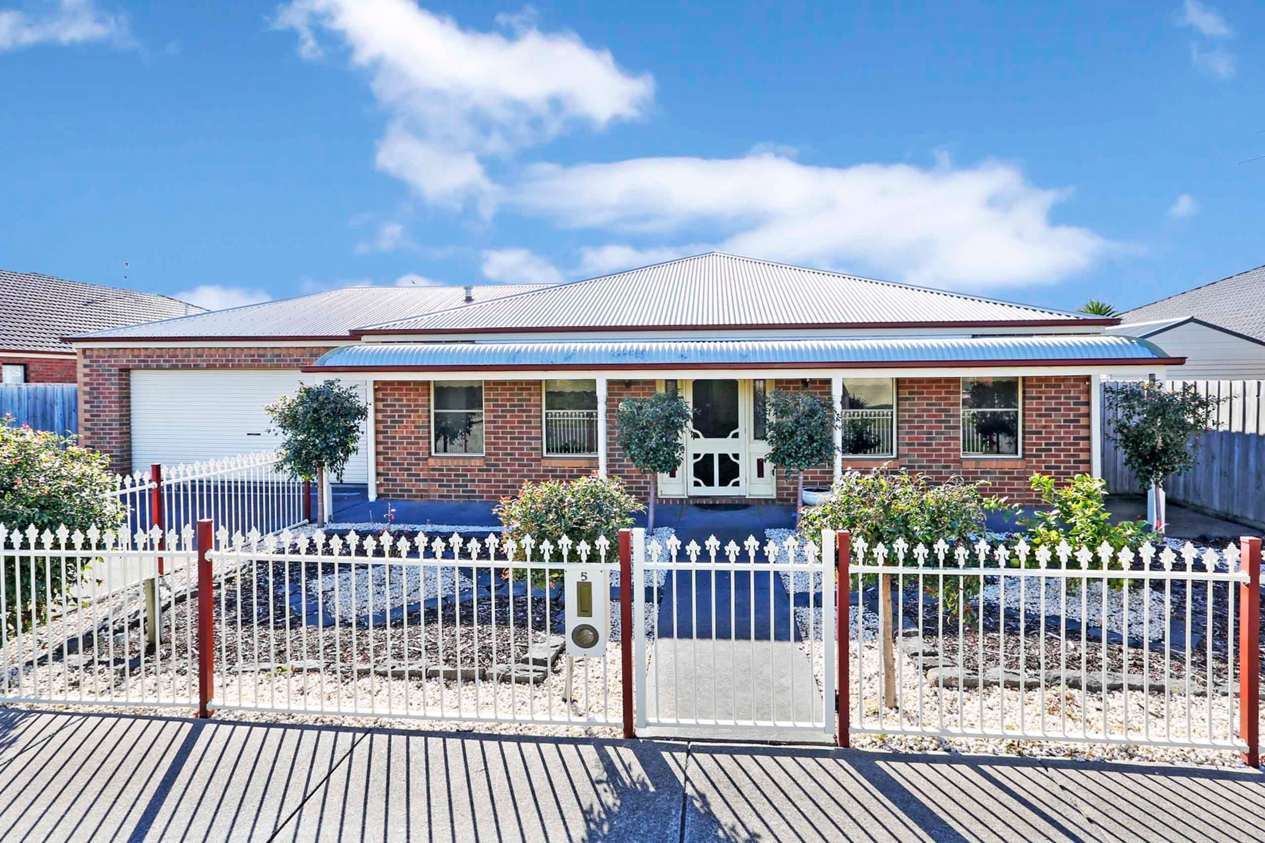 5 Priory Court, Marshall VIC 3216, Marshall - Thumbnail 2