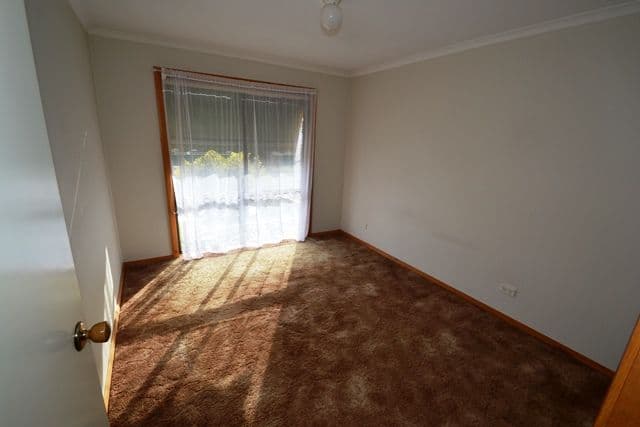 10 President Street, Seymour VIC 3660, Seymour - Thumbnail 7