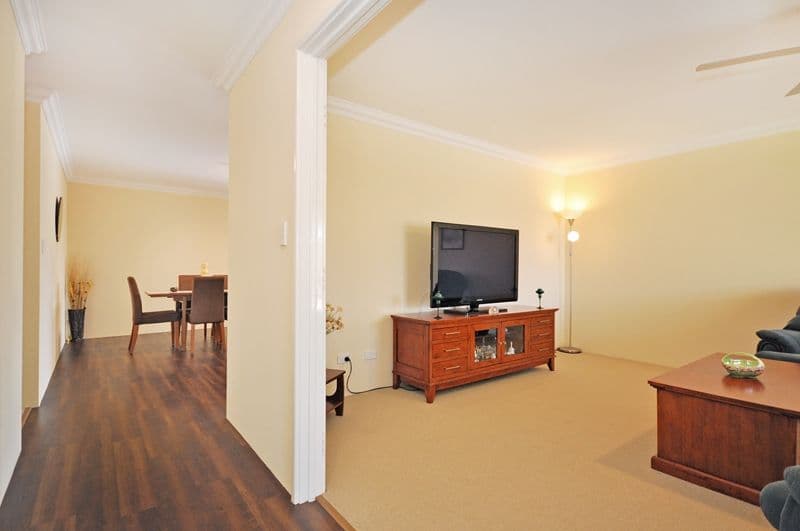 208 Charlottes Vista, Ellenbrook WA 6069, Ellenbrook - Thumbnail 4
