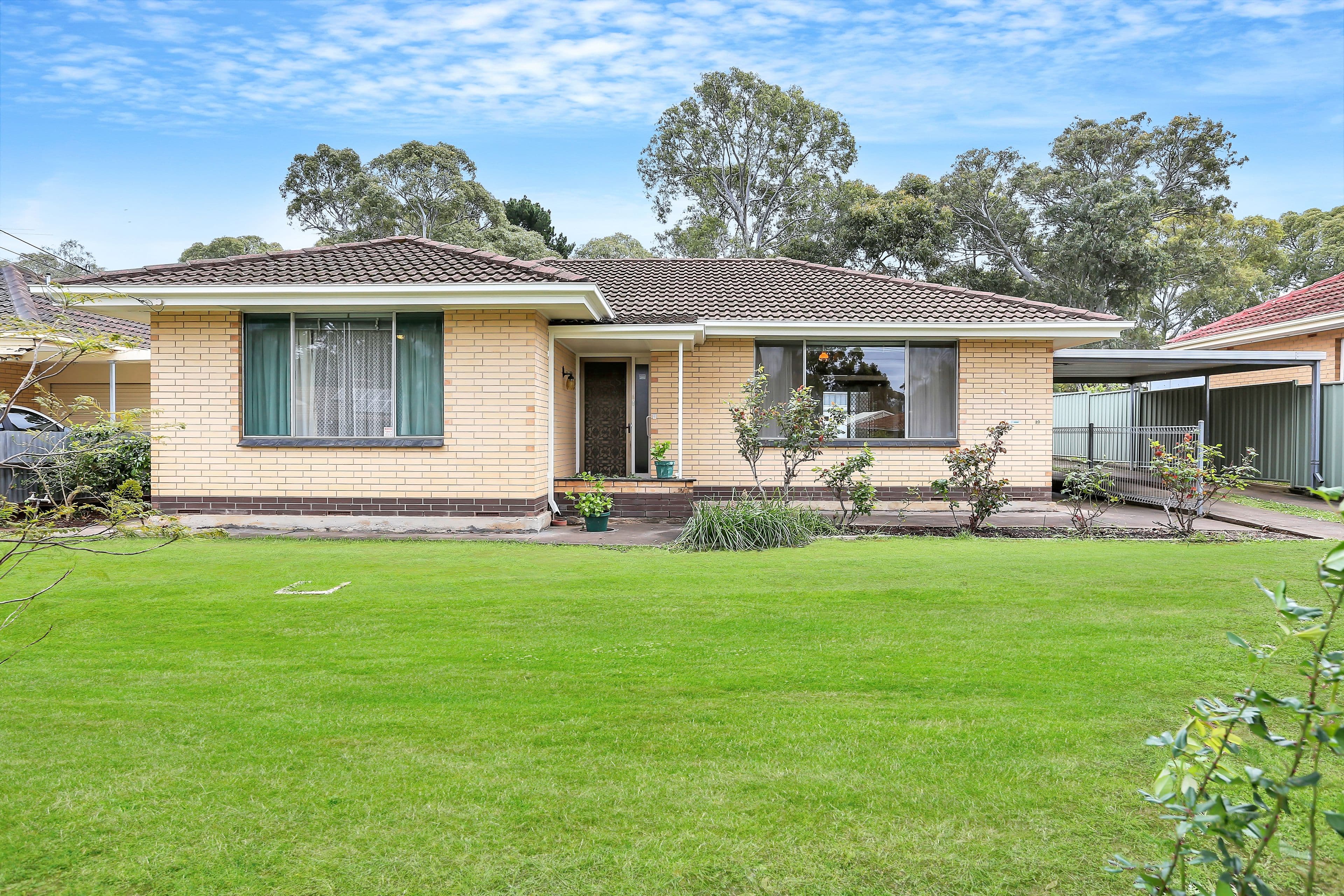 20 Stonehenge Boulevard, Para Vista SA 5093, Para Vista - Image 1