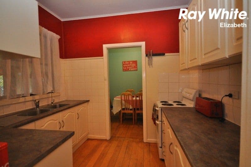 10 Manningford Road, Elizabeth South SA 5112, Elizabeth South - Thumbnail 6