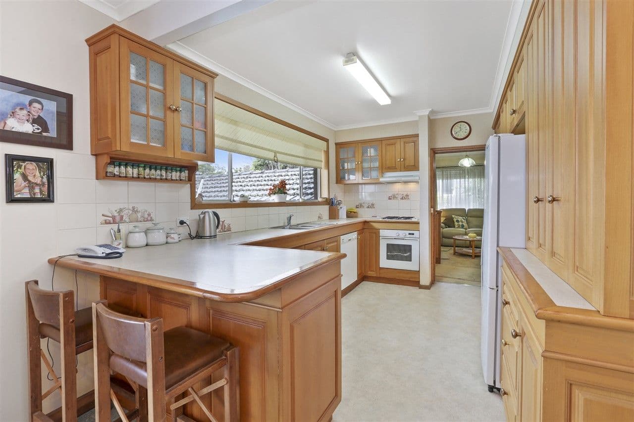 71 Reigate Road, Highton VIC 3216, Highton - Thumbnail 6