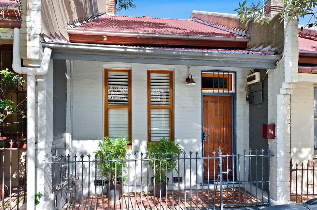 64 O'Connell Street, Newtown - Thumbnail 3