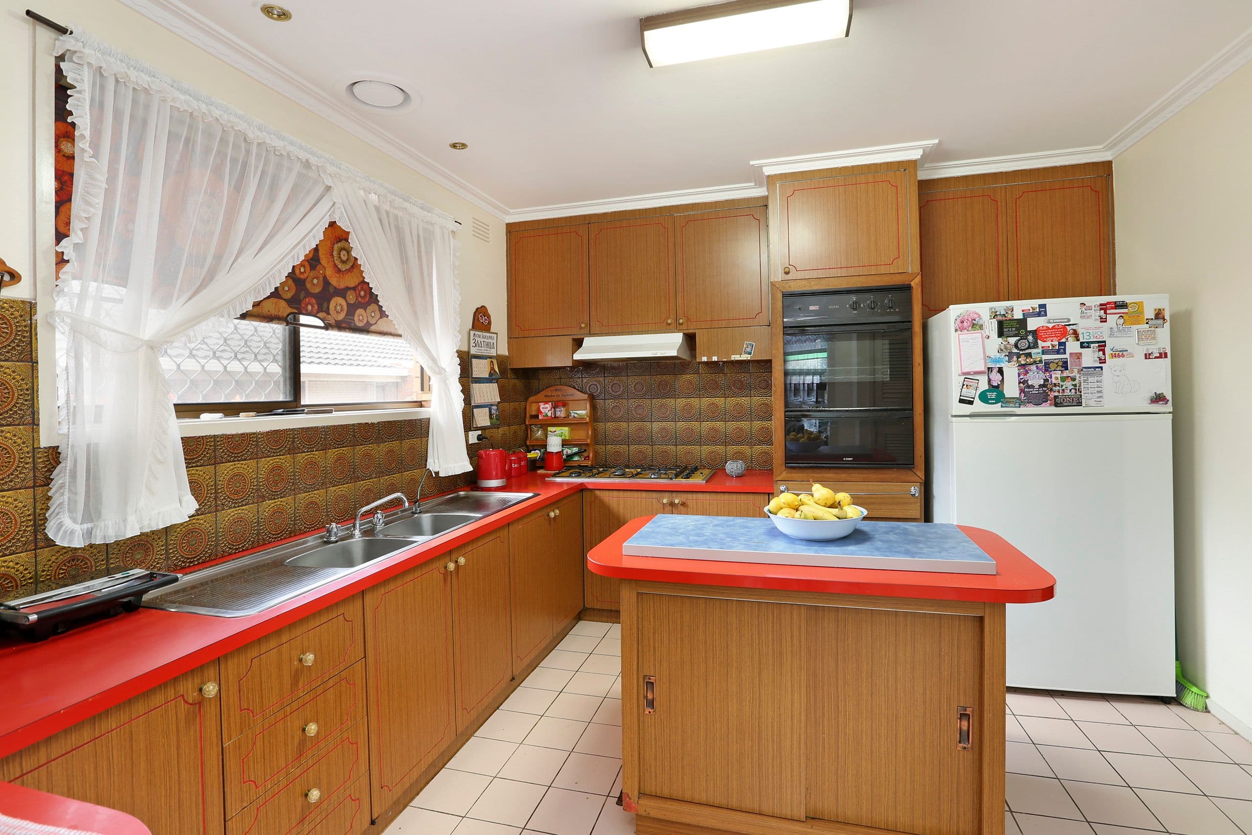 2 Hillside Court, Bell Park VIC 3215, Bell Park - Thumbnail 3