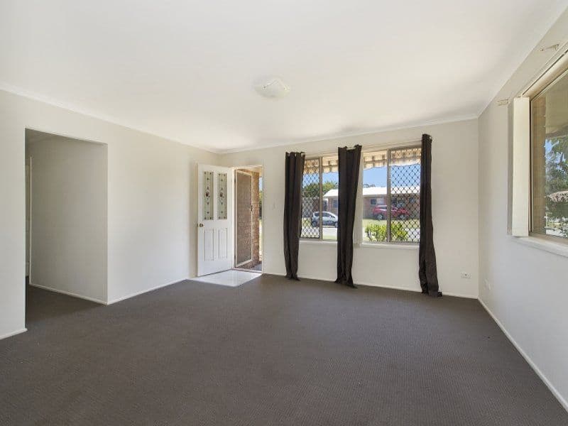 58 Wattle Avenue, Bongaree QLD 4507, Bongaree - Thumbnail 2