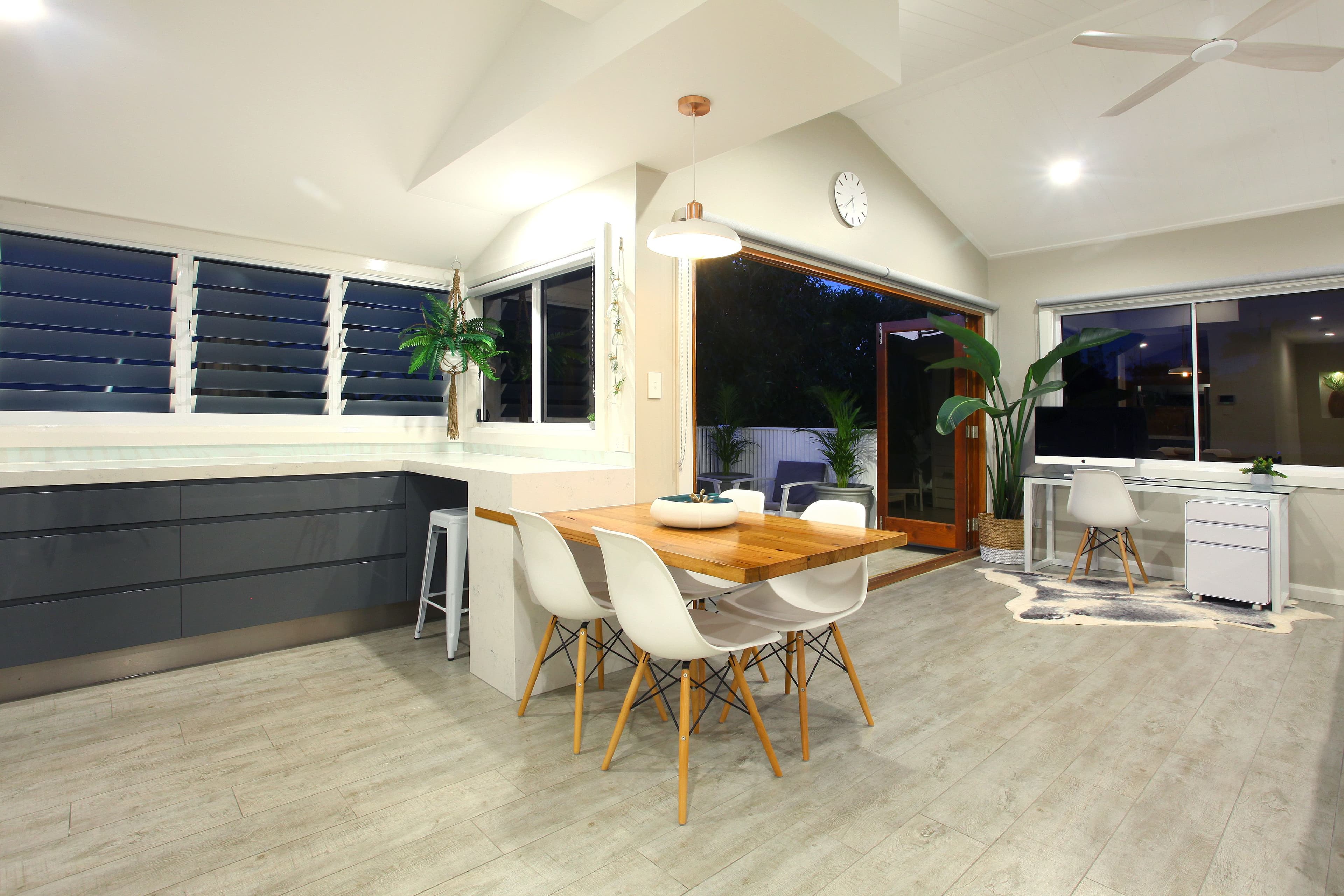 52 Albatross Avenue, Mermaid Beach QLD 4218, Mermaid Beach - Thumbnail 5
