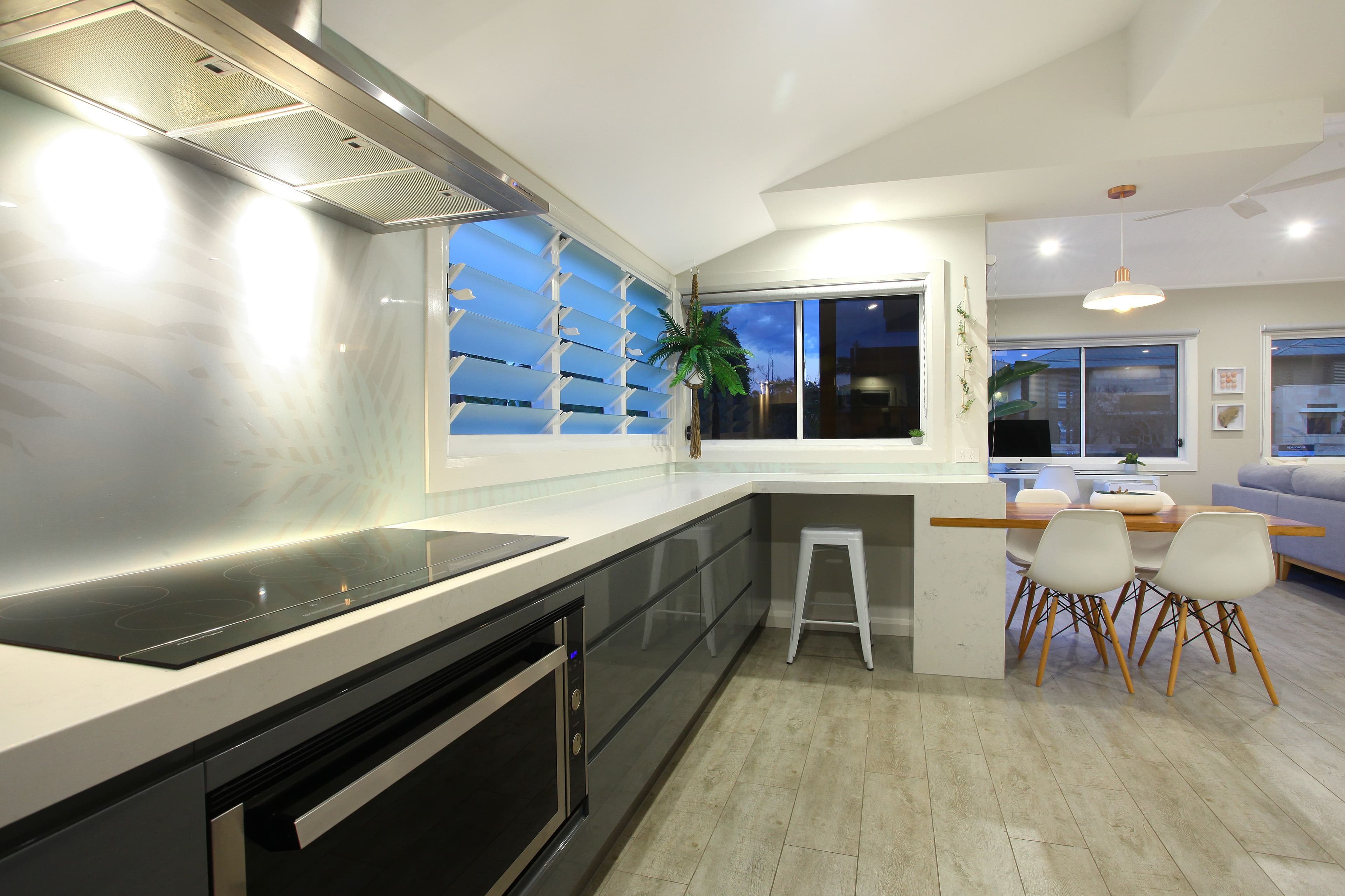 52 Albatross Avenue, Mermaid Beach QLD 4218, Mermaid Beach - Thumbnail 8
