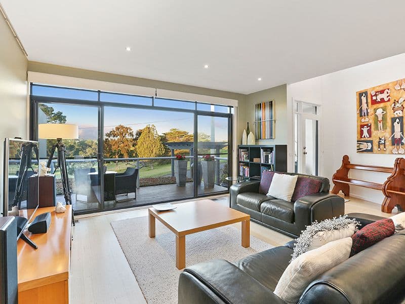 3 Buckley Falls Road, Highton VIC 3216, Highton - Thumbnail 3