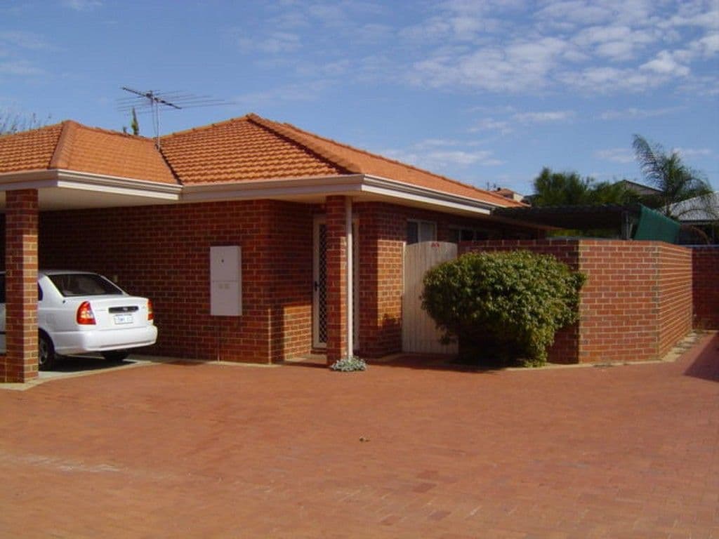 4/8 Fallow Crescent, SPEARWOOD WA 6163, Spearwood - Image 1