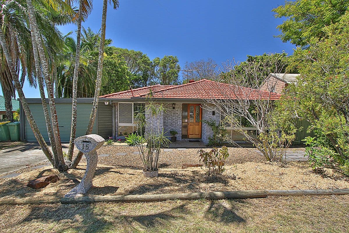 15 Pine Street, Hillcrest QLD 4118, Hillcrest - Thumbnail 2