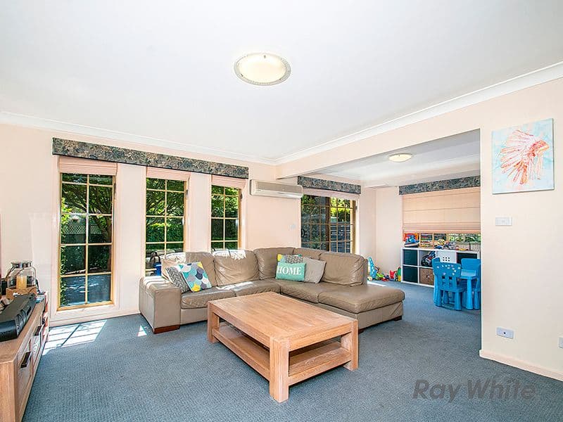 8 Azalea Grove, Castle Hill - Thumbnail 2