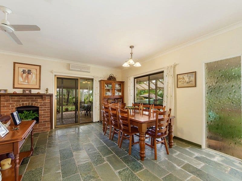 18 Umbango Drive, Pimpama QLD 4209, Pimpama - Thumbnail 5