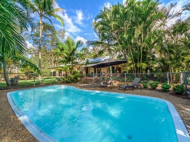 18 Umbango Drive, Pimpama QLD 4209, Pimpama - Thumbnail 3