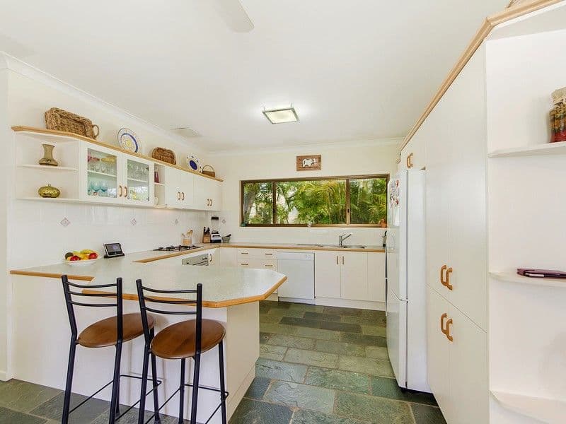 18 Umbango Drive, Pimpama QLD 4209, Pimpama - Thumbnail 6