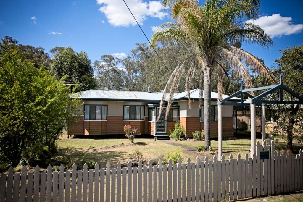 10 Knight, Kingaroy QLD 4610, Kingaroy - Image 1