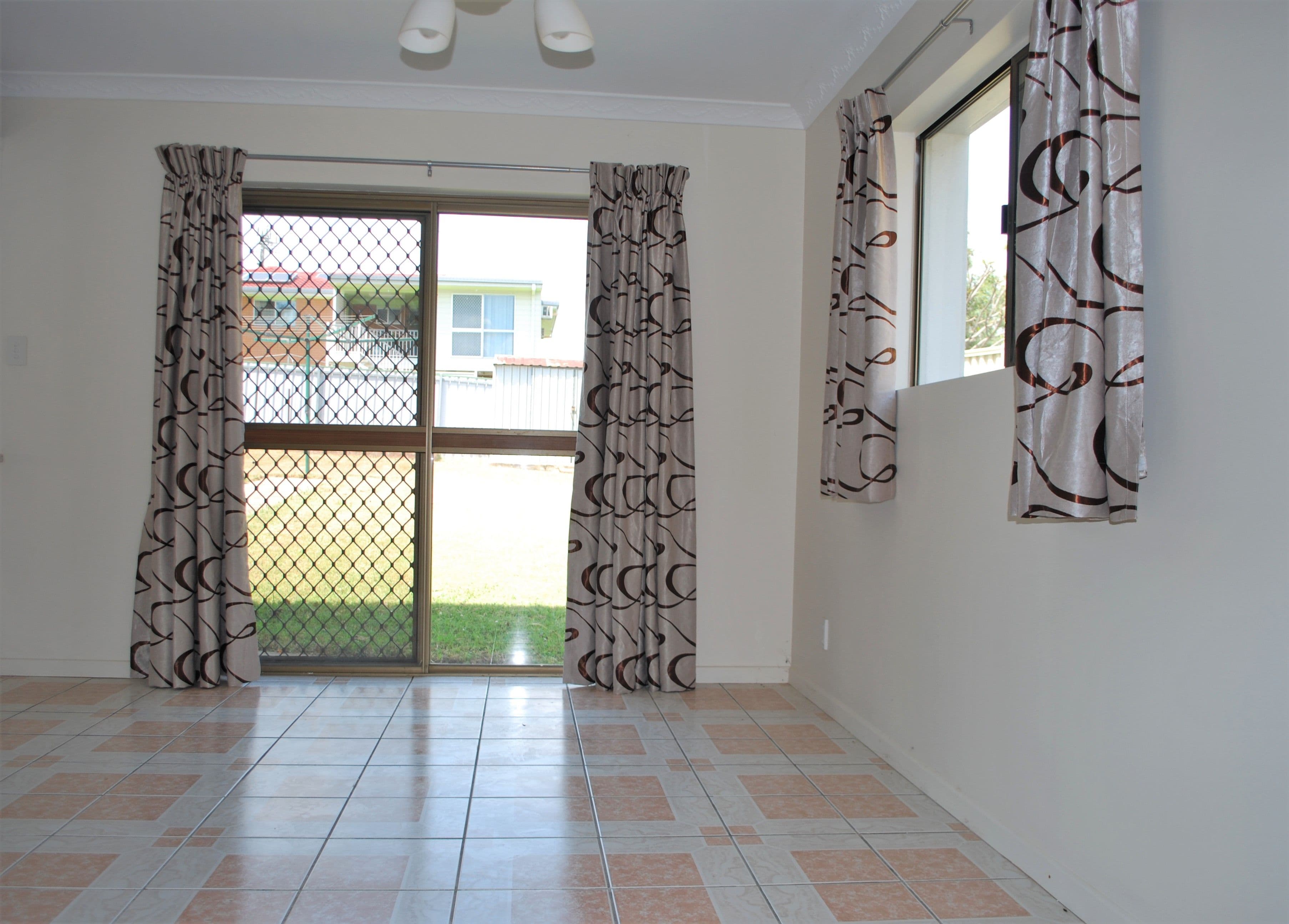 18 Aberdeen Street, Bundamba QLD 4304, Bundamba - Thumbnail 5