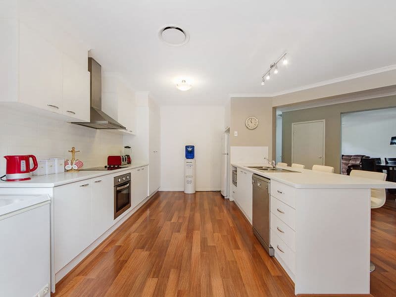 25 Griffith Street, Tamborine Mountain QLD 4272, Tamborine Mountain - Thumbnail 2