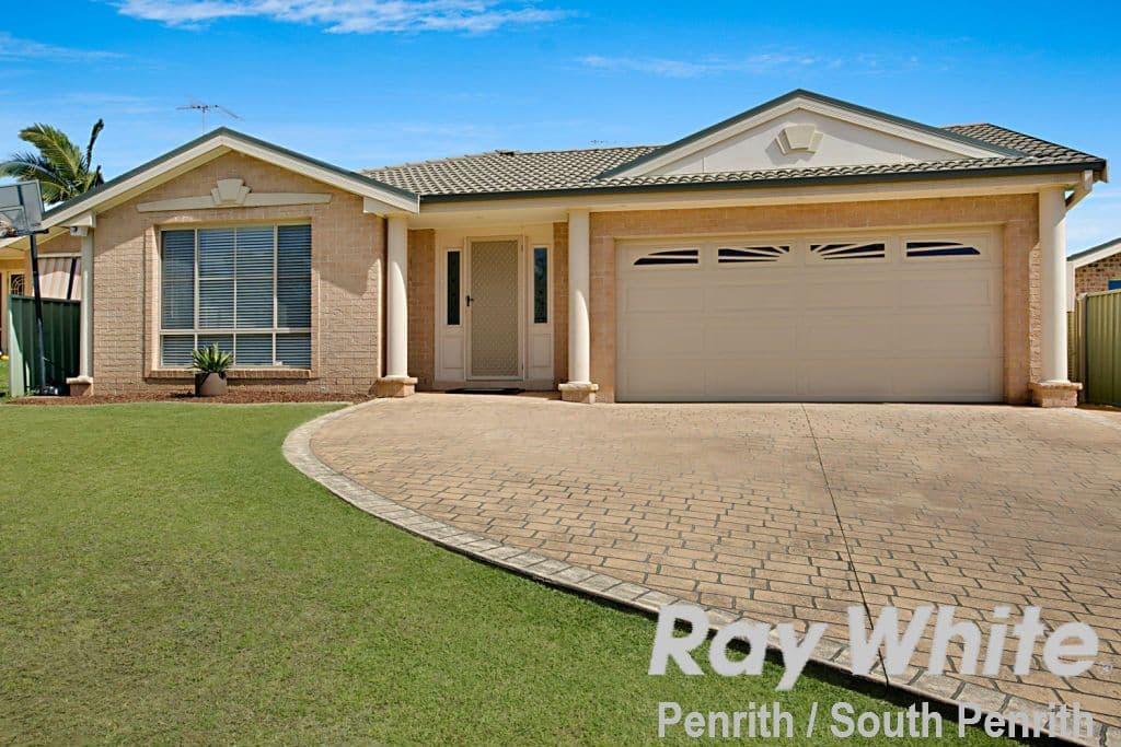 6 Narran Place, Glenmore Park - Image 1