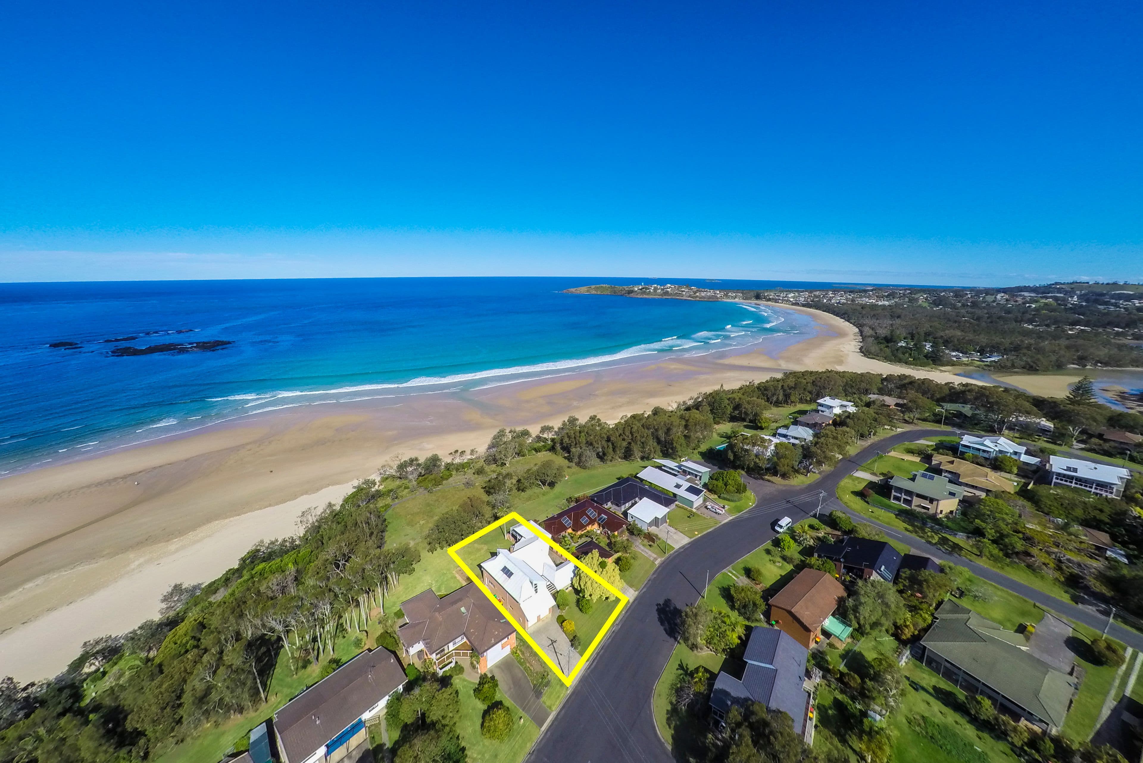 18 Ocean Drive, Safety Beach - Image 1