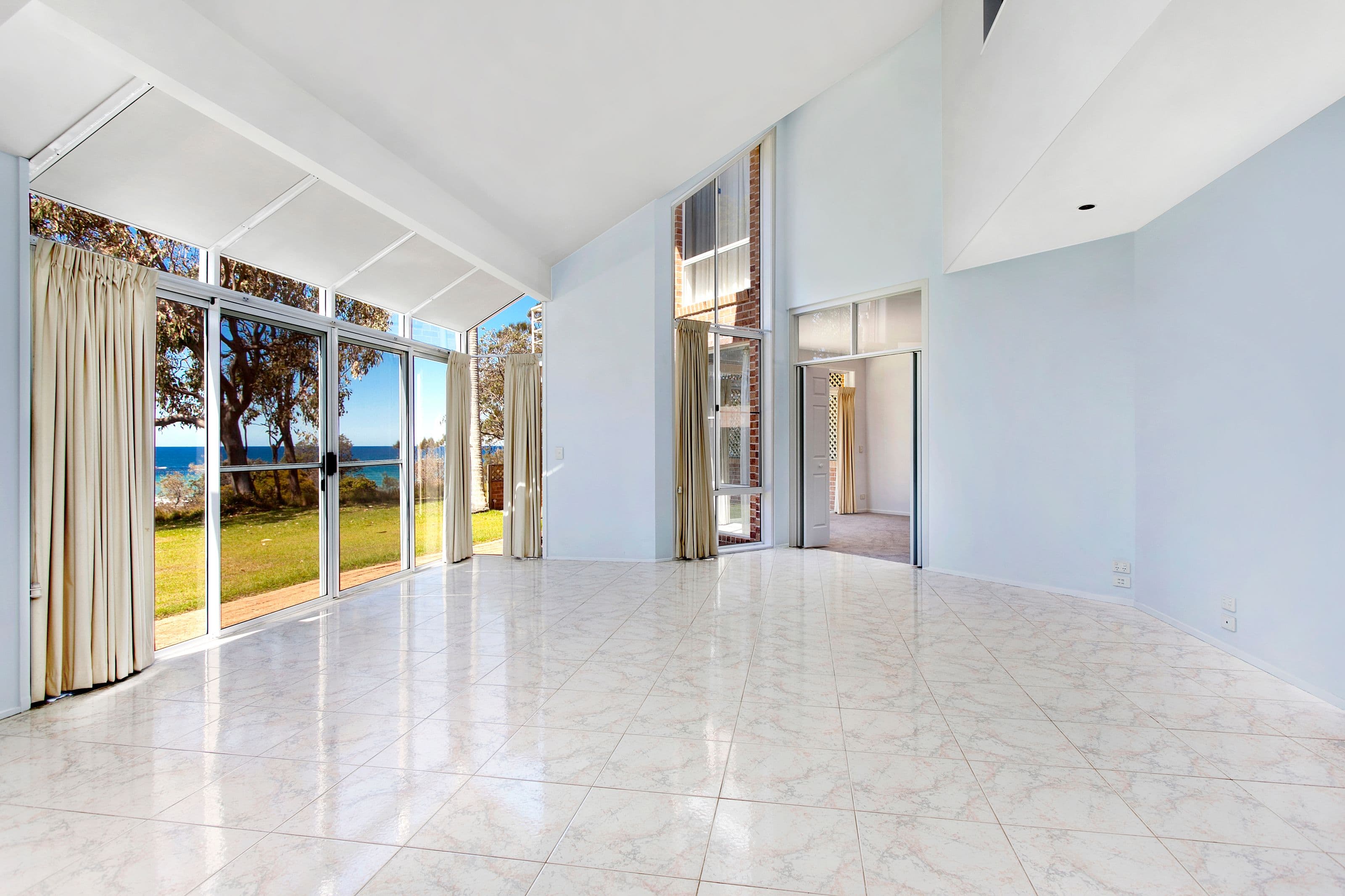 18 Ocean Drive, Safety Beach - Thumbnail 5