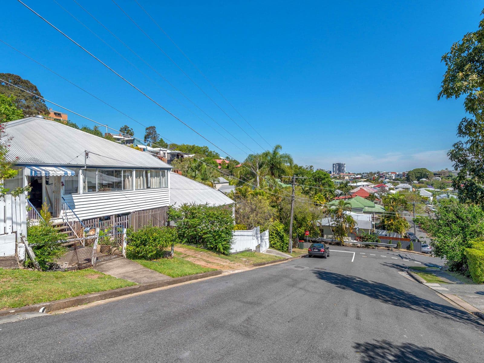 44 Zig Zag Street, Red Hill QLD 4059, Red Hill - Thumbnail 2