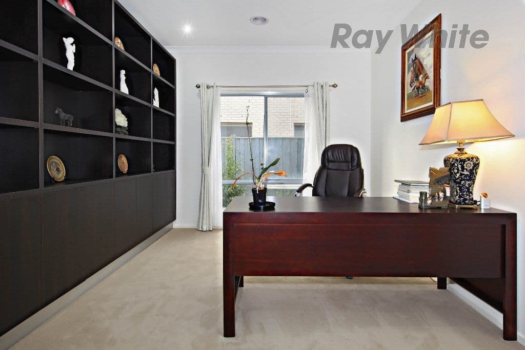 64 Sanctuary Lakes East Boulevard, Point Cook VIC 3030, Point Cook - Thumbnail 6