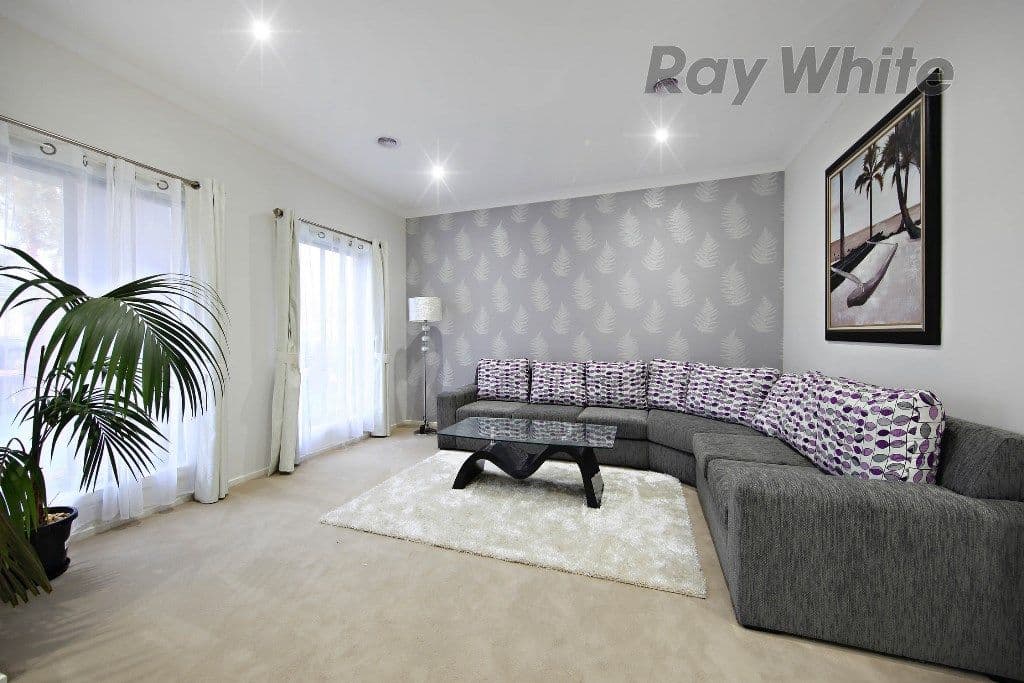 64 Sanctuary Lakes East Boulevard, Point Cook VIC 3030, Point Cook - Thumbnail 3