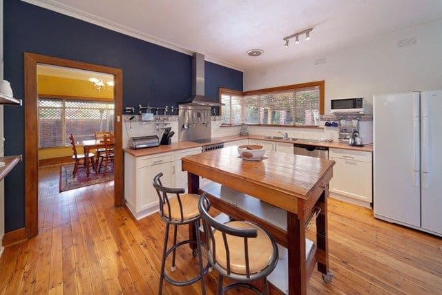 A317/90-98 Glenmore Ridge Drive, GLENMORE PARK NSW 2745, Property Image - Thumbnail 2