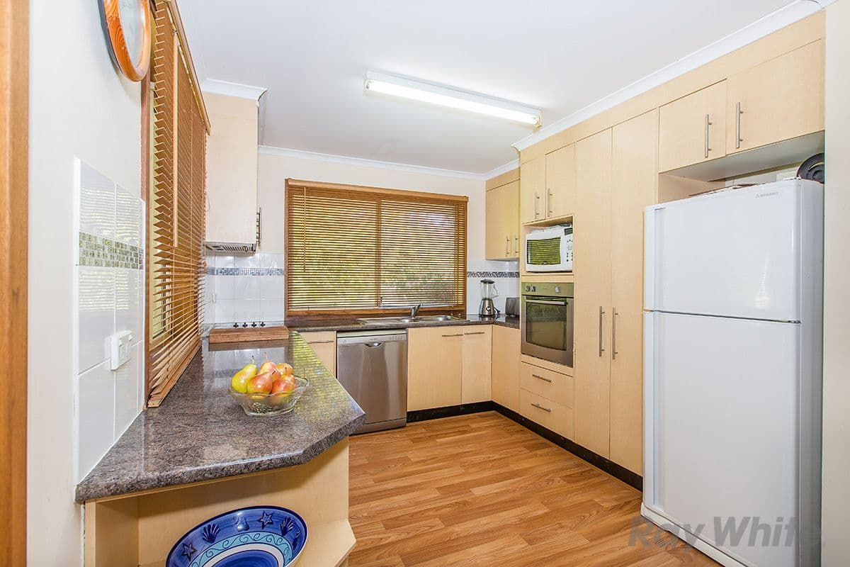 94 Rue Montaigne, Petrie QLD 4502, Petrie - Thumbnail 7