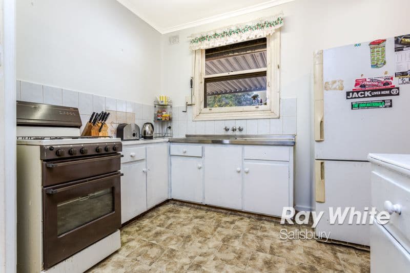 25 Woodcutts Road, Davoren Park SA 5113, Davoren Park - Thumbnail 4