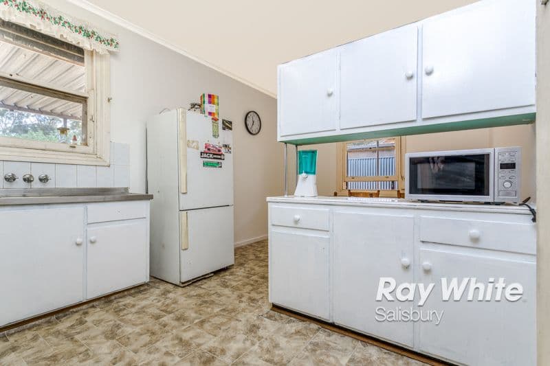 25 Woodcutts Road, Davoren Park SA 5113, Davoren Park - Thumbnail 3