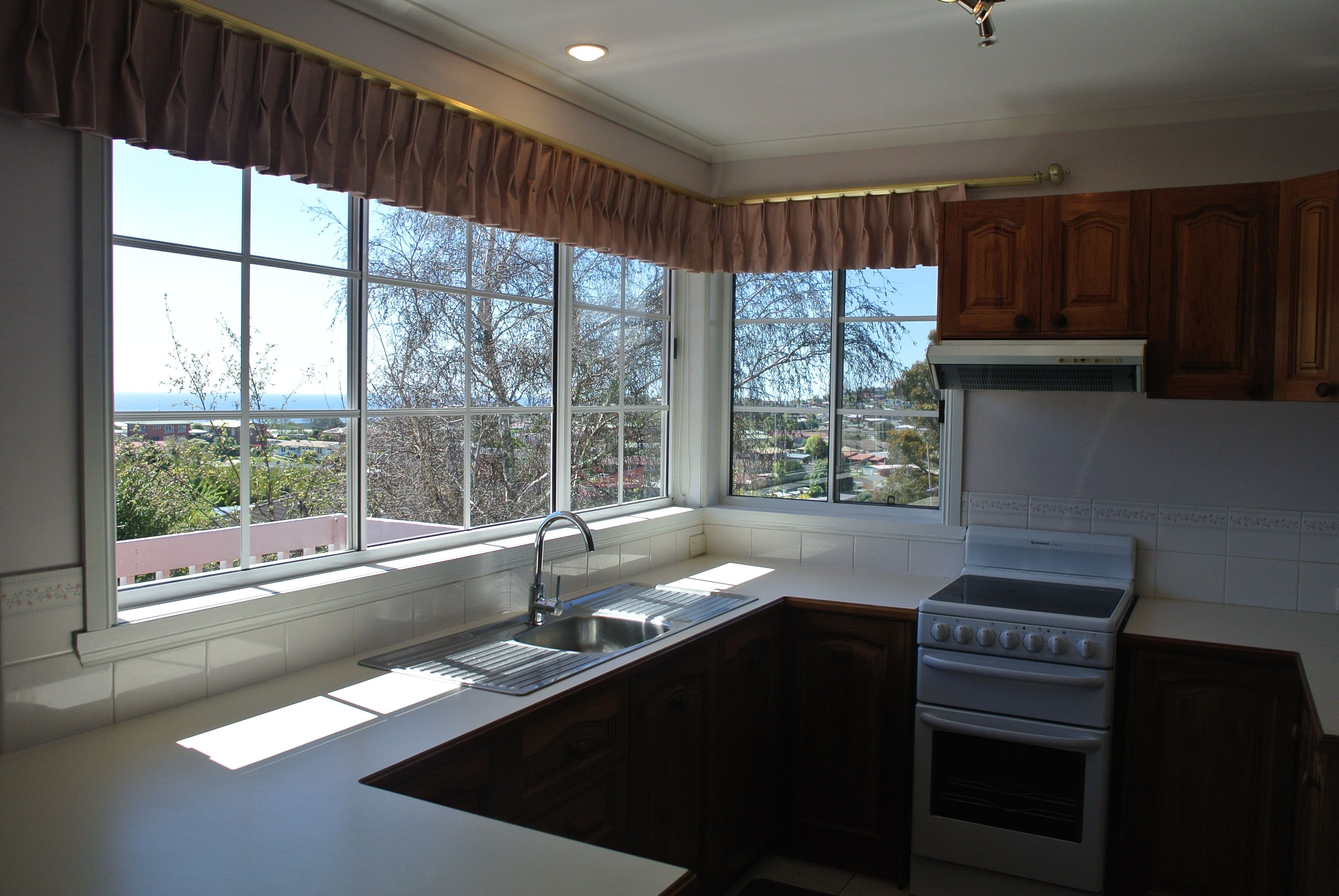 1/111 Brickport Road, Park Grove TAS 7320, Park Grove - Thumbnail 2