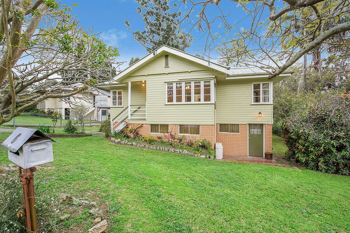 6 Sapphire Street, Holland Park QLD 4121, Holland Park - Image 1