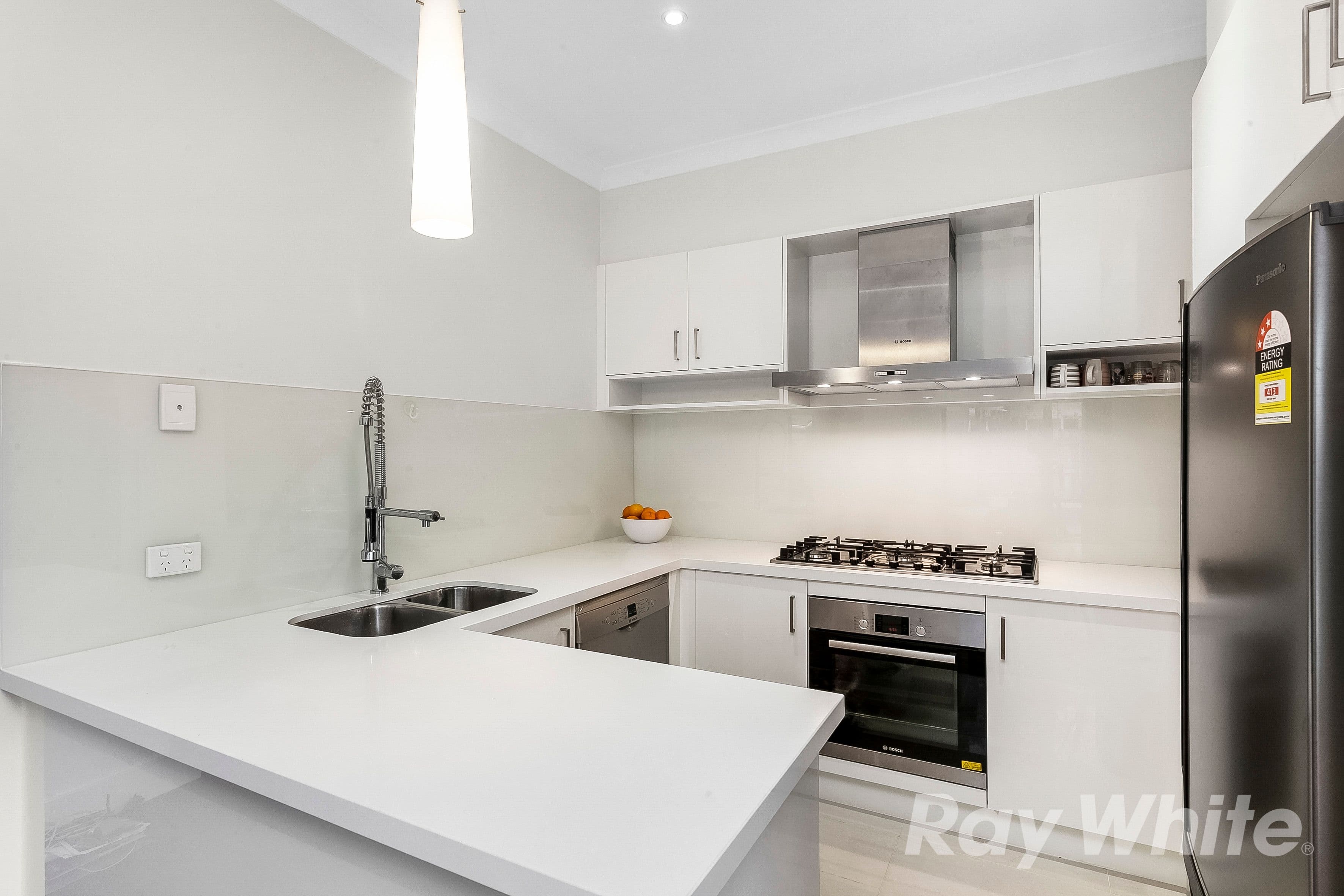 7 Myrtle Court, Doncaster East VIC 3109, Doncaster East - Thumbnail 3