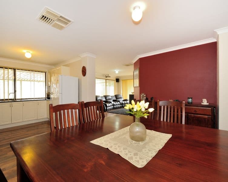 51 Bondi Crescent, Warnbro WA 6169, Warnbro - Thumbnail 8