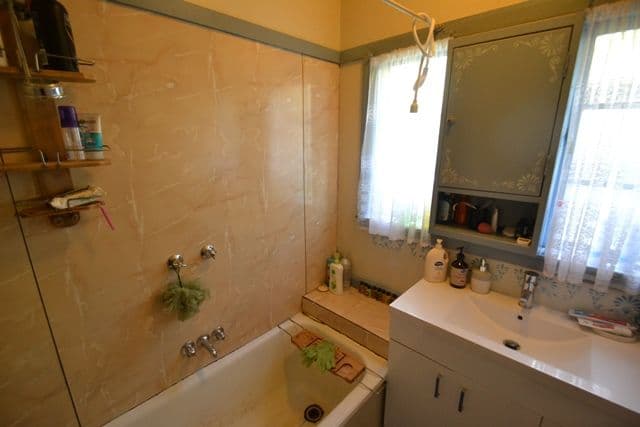 3 Howard Place, Seymour VIC 3660, Seymour - Thumbnail 7